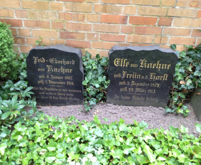 Grabstein Else von Kaehne, geb. Freiin von der Horst, Friedhof Bornstedt, Brandenburg