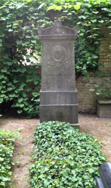 Grabstein Marie von Arnim, geb. Luck, Friedhof Bornstedt, Brandenburg