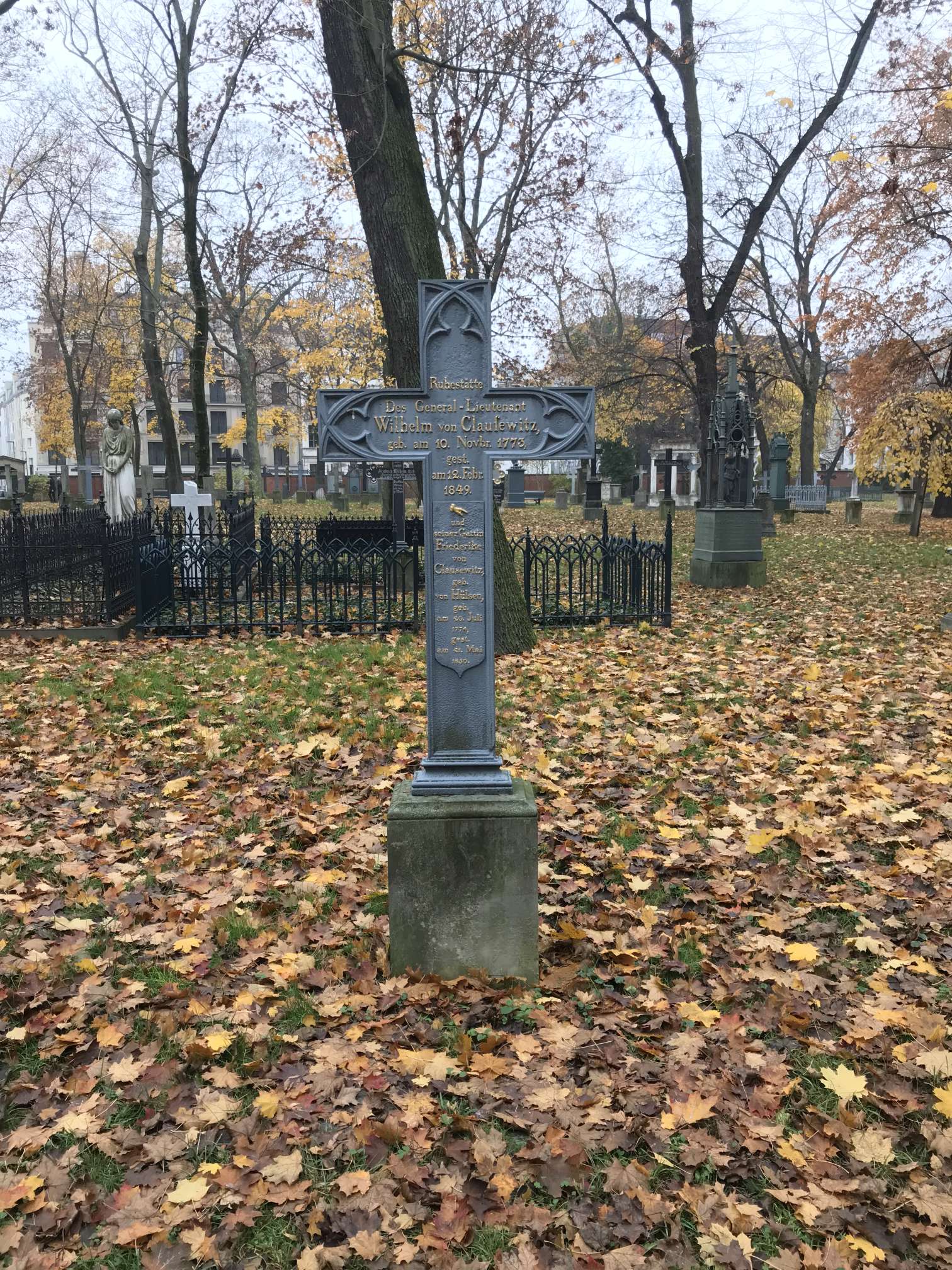 Grabstein Friederike von Clausewitz, geb. von Hülsen, Alter Garnisonfriedhof Berlin